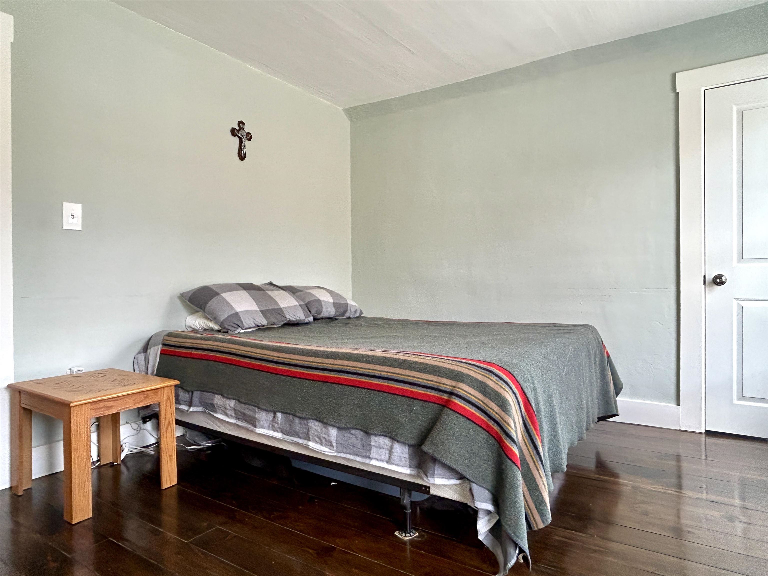 238 South Street Hartford, VT 05088 - Photo 14 of 28