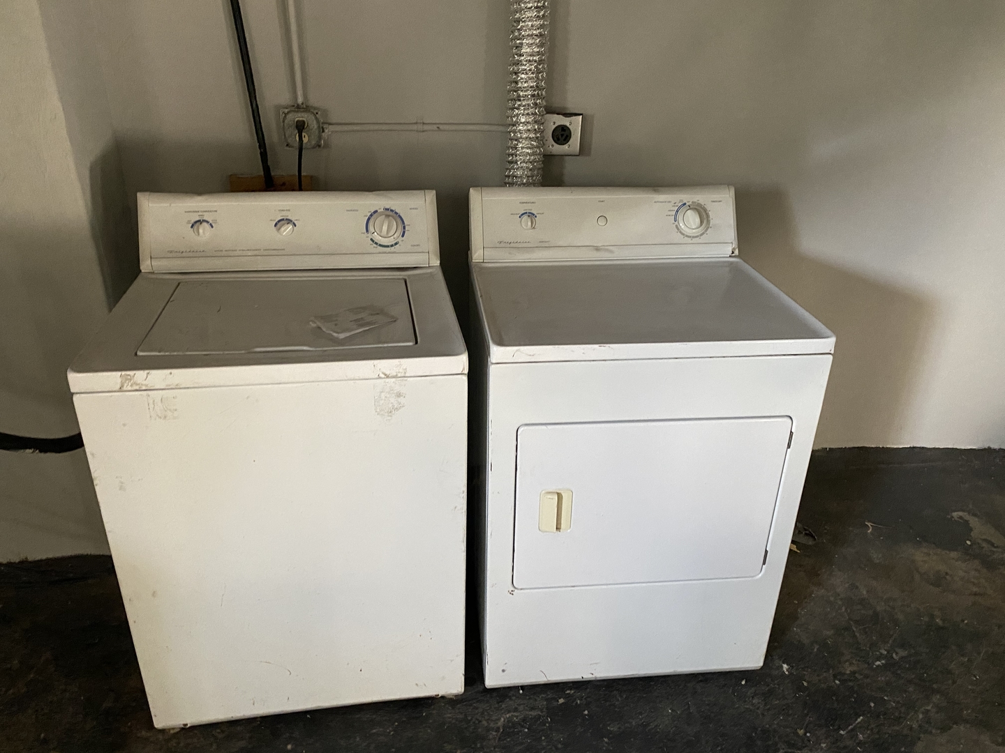 508 River Bluff Road Elgin, IL 60120 - Photo 13 of 17