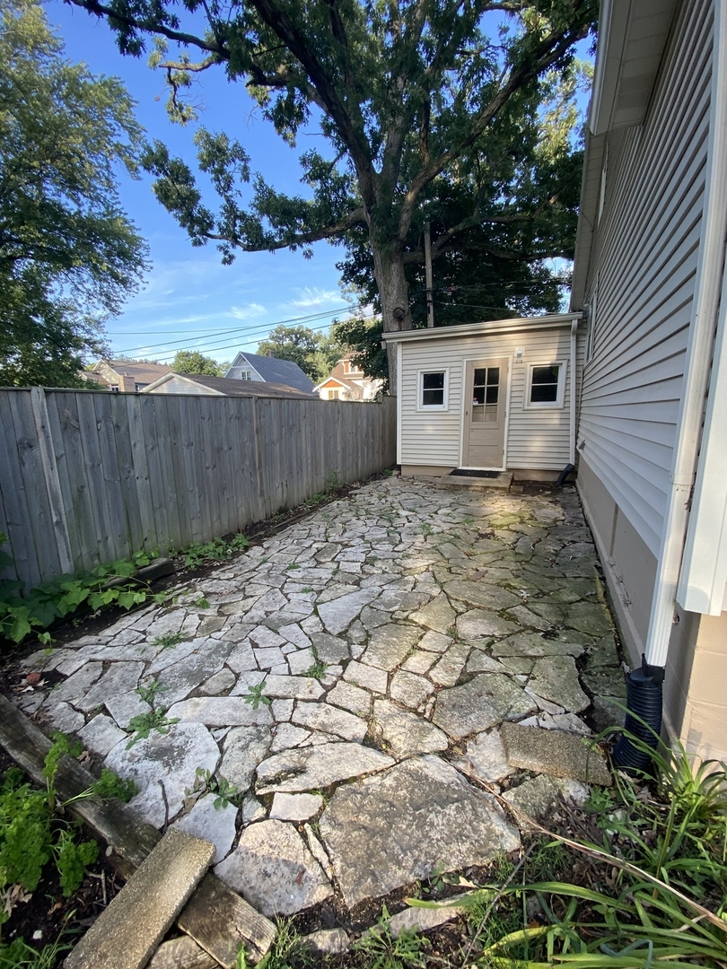 508 River Bluff Road Elgin, IL 60120 - Photo 16 of 17