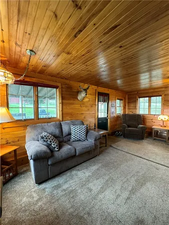 $430,000 | 1009 Barbertown Road, Eldred, PA 16731