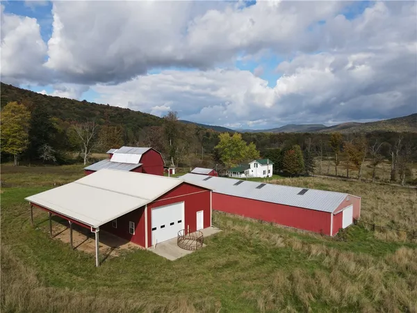 $430,000 | 1009 Barbertown Road, Eldred, PA 16731