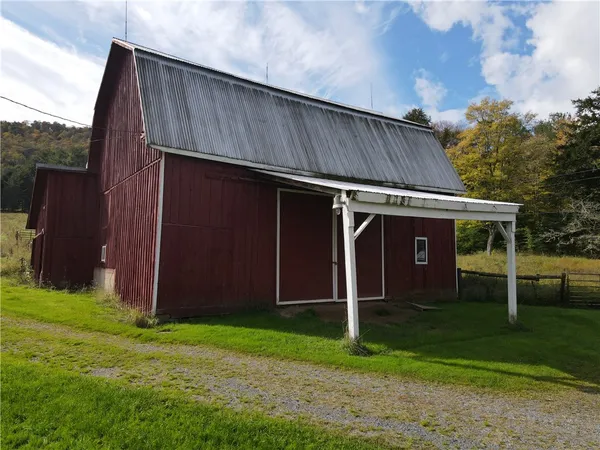 $430,000 | 1009 Barbertown Road, Eldred, PA 16731