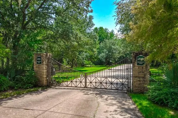 $275,000 | 26 Preserve Lane, Mandeville, LA 70471