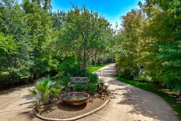 $275,000 | 26 Preserve Lane, Mandeville, LA 70471