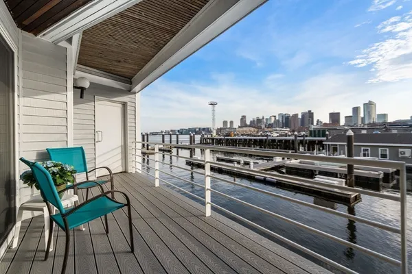 $1,899,000 | 11 Constellation Wharf, Unit 11, Boston, MA 02129