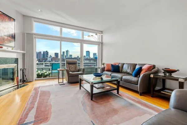 $1,899,000 | 11 Constellation Wharf, Unit 11, Boston, MA 02129