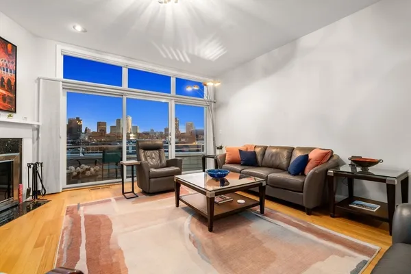 $1,899,000 | 11 Constellation Wharf, Unit 11, Boston, MA 02129