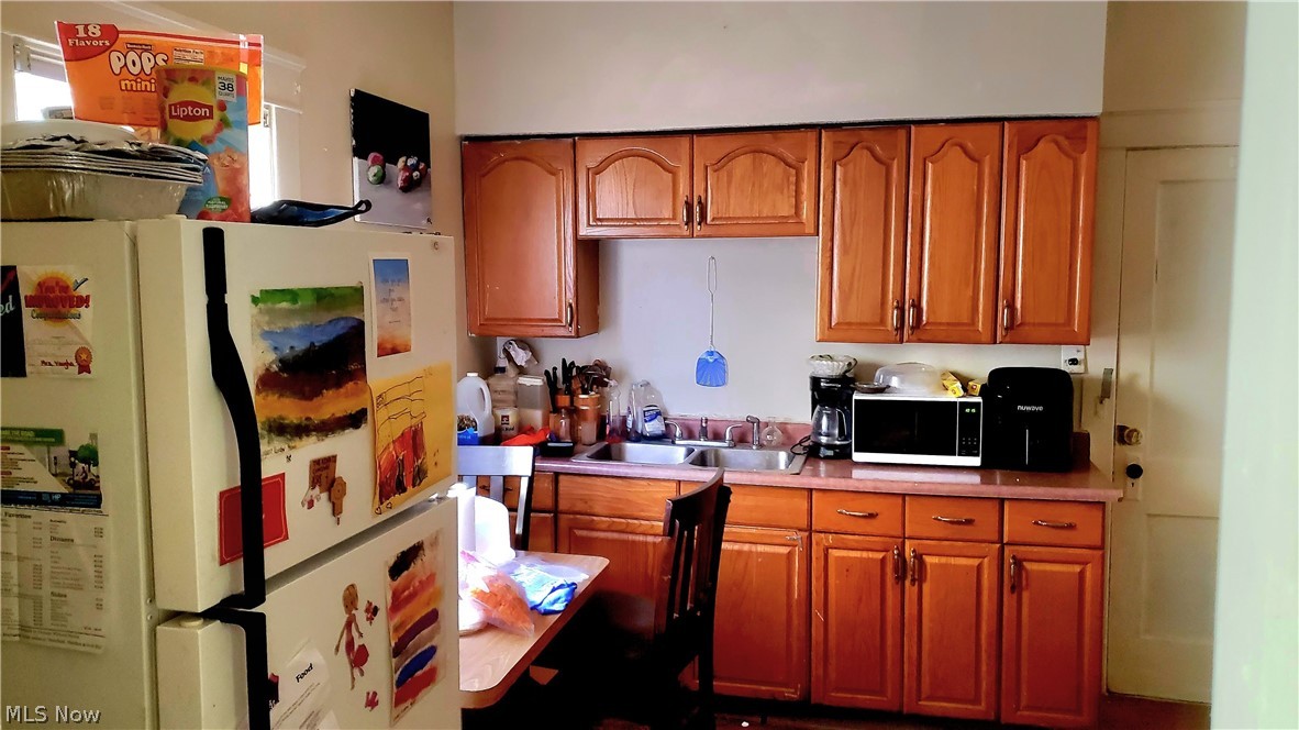 885 Stevenson Road Cleveland, OH 44110 - Photo 23 of 35