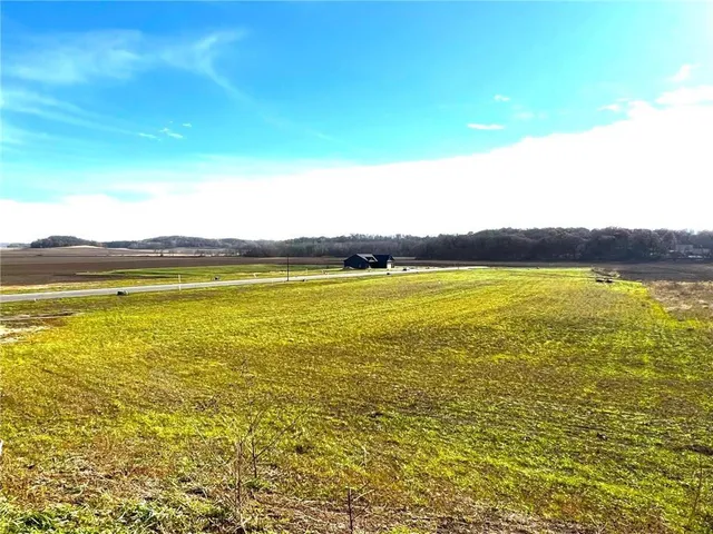 $70,000 | 115 Rolling Hills Drive, Elgin, MN 55932