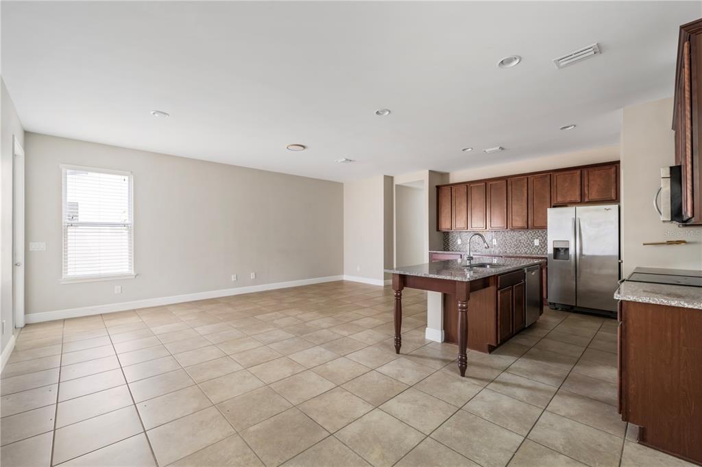 7243 Rambling Water Way Windermere, FL 34786 - Photo 5 of 18