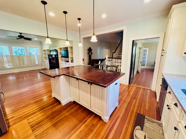 $614,000 | 5 South Rosemary Avenue, Andrews, SC 29510