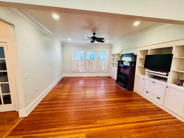 $599,000 | 5 South Rosemary Avenue, Andrews, SC 29510