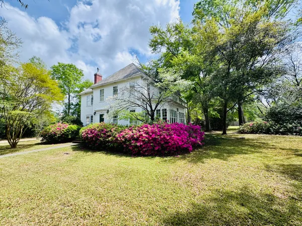 $599,000 | 5 South Rosemary Avenue, Andrews, SC 29510