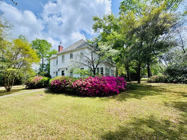 $614,000 | 5 South Rosemary Avenue, Andrews, SC 29510