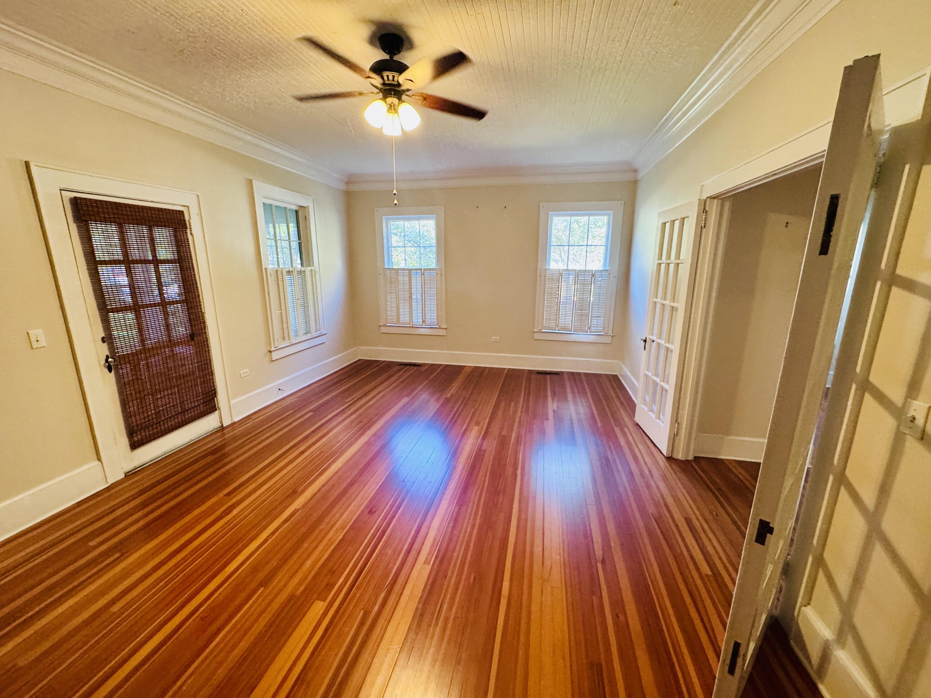 5 South Rosemary Avenue Andrews, SC 29510 - Photo 32 of 67 IMG_3124