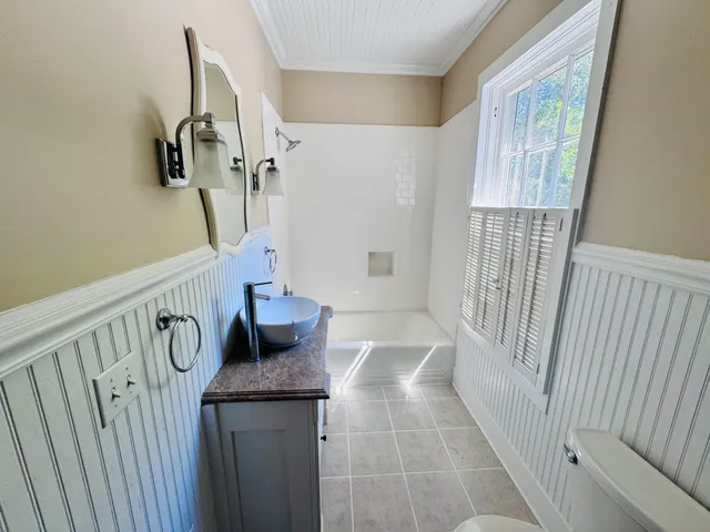 $614,000 | 5 South Rosemary Avenue, Andrews, SC 29510