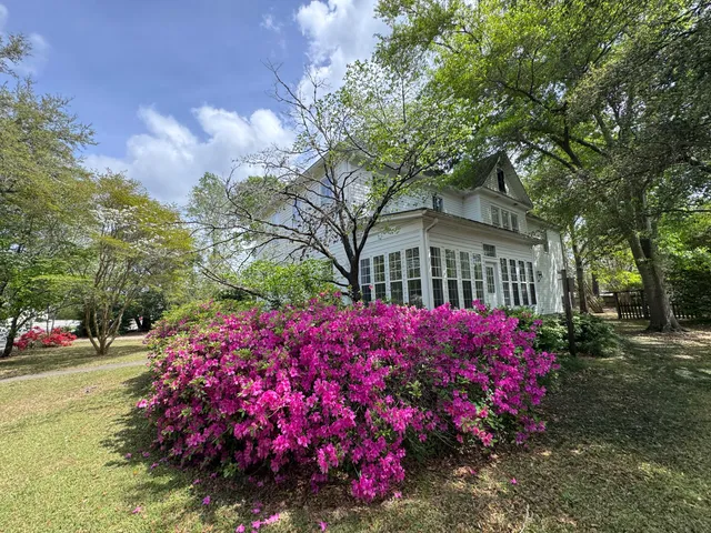 $614,000 | 5 South Rosemary Avenue, Andrews, SC 29510