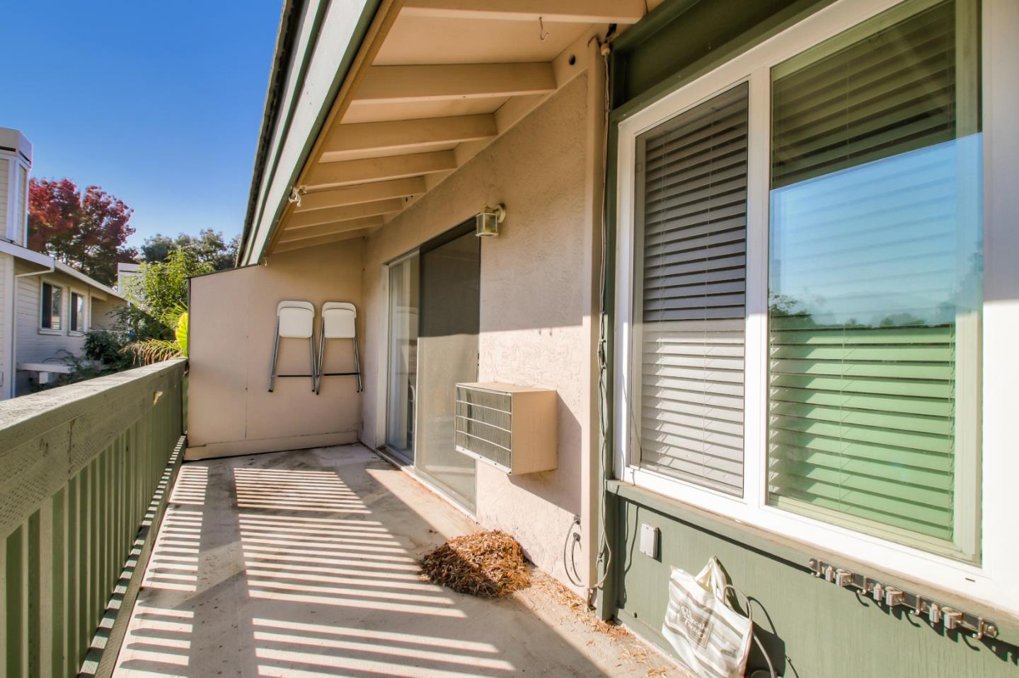 4888 Clayton Road, Unit 31 Concord, CA 94521 - Photo 4 of 23 a balcony view with a outdoor space
