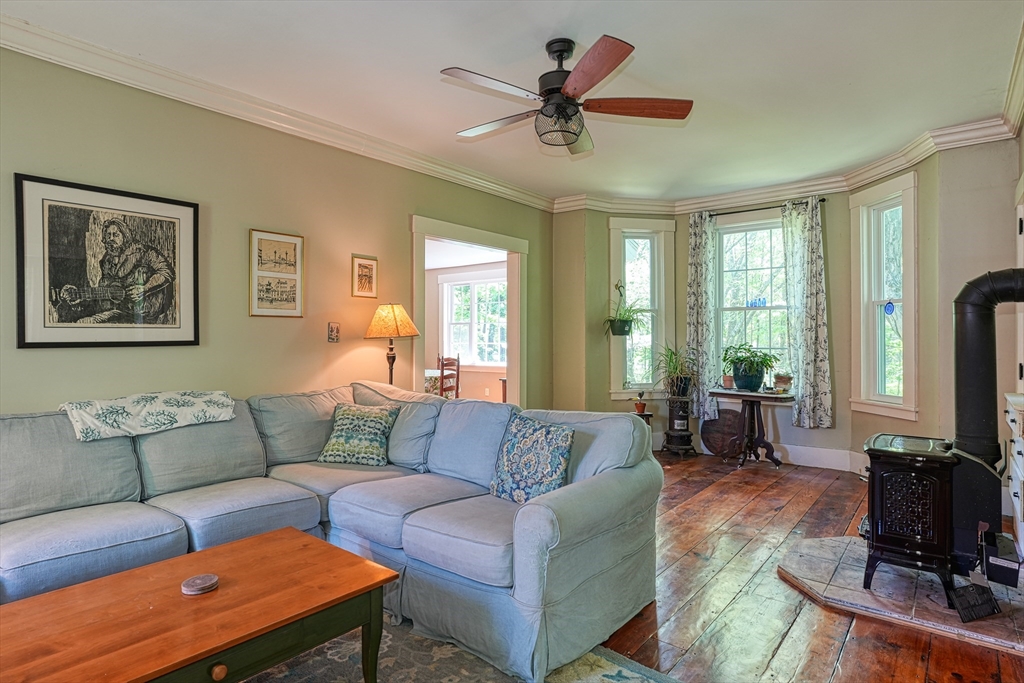 302 South Bolton Road Bolton, MA 01740 - Photo 12 of 25