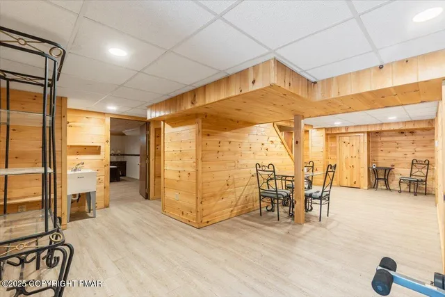 $899,000 | 336 Lake Valley Drive, Hazleton, PA 18202