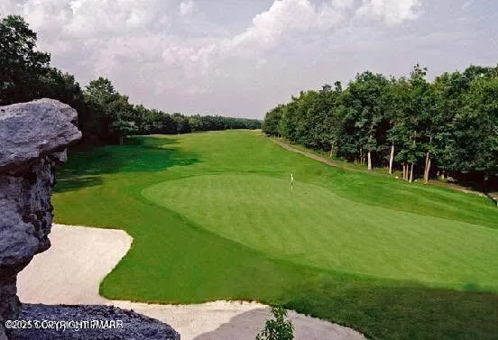 $899,000 | 336 Lake Valley Drive, Hazleton, PA 18202