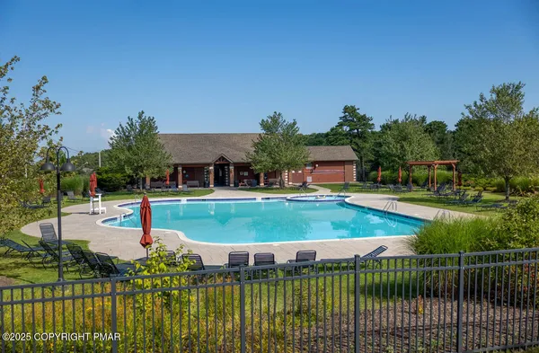 $850,000 | 336 Lake Valley Drive, Hazleton, PA 18202