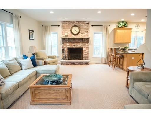 25 Ogunquit Road North Andover, MA 01845 - Photo 10 of 27