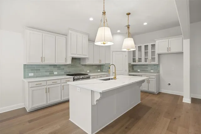 $698,000 | 306 Bluestem Lane, Aledo, TX 76008