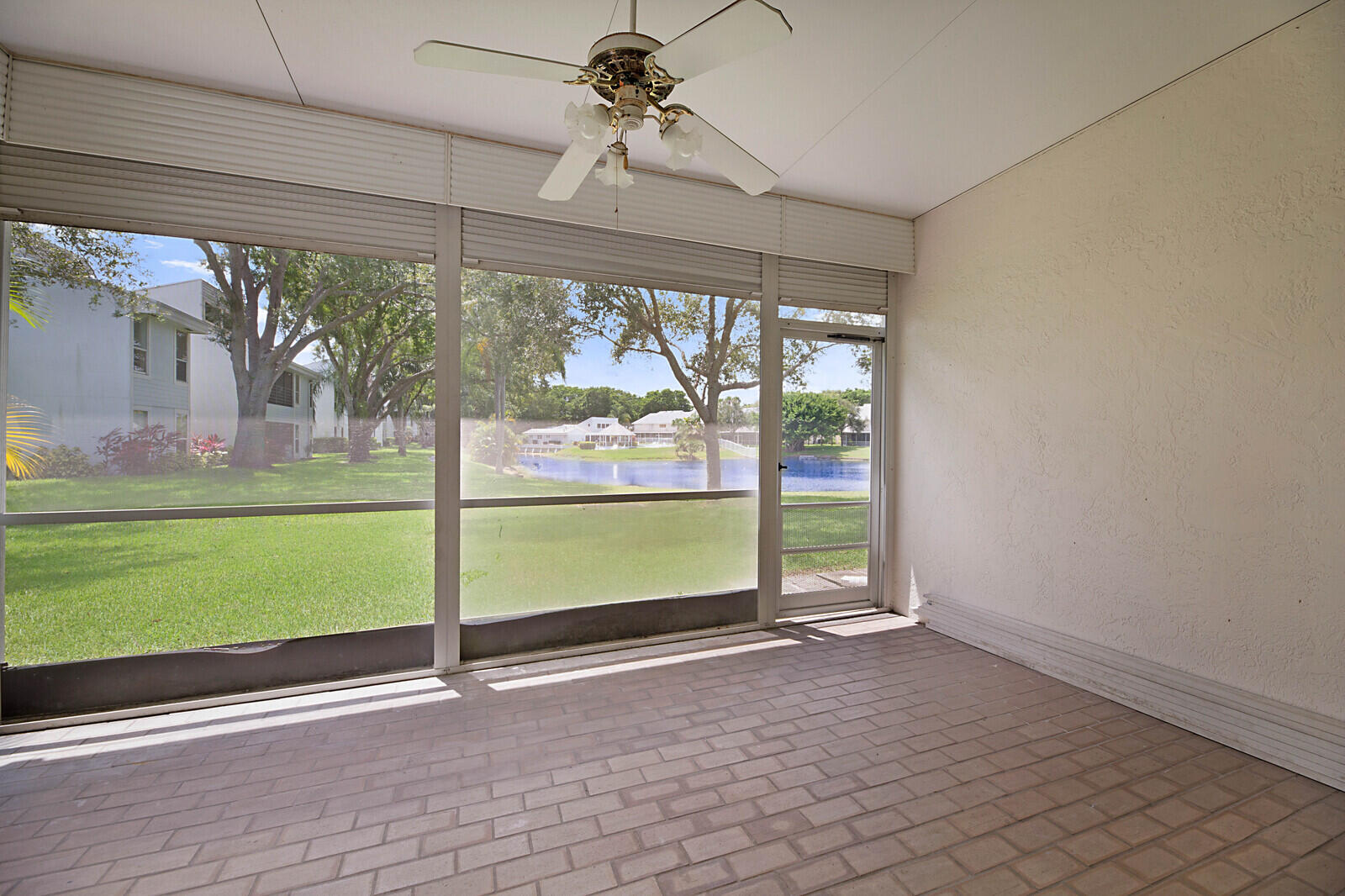 6069 Old Court Road, Unit 102 Boca Raton, FL 33433 - Photo 31 of 38 Screened Porch