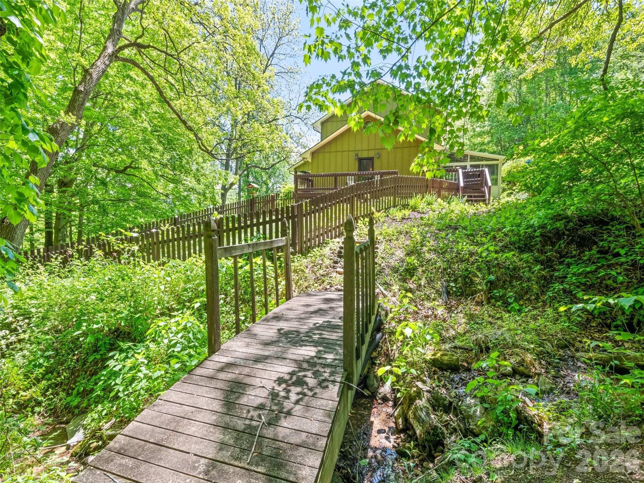 300 Kelley Springs Road Waynesville, NC 28786 - Photo 4 of 29
