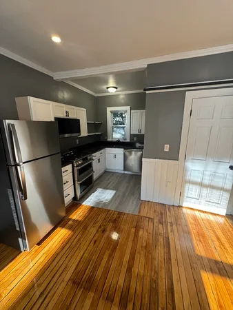 $2,500 | 95 Bradford Avenue, Unit 2, Haverhill, MA 01835