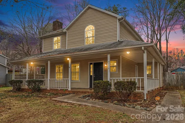 $275,000 | 7139 Markway Drive, Charlotte, NC 28215
