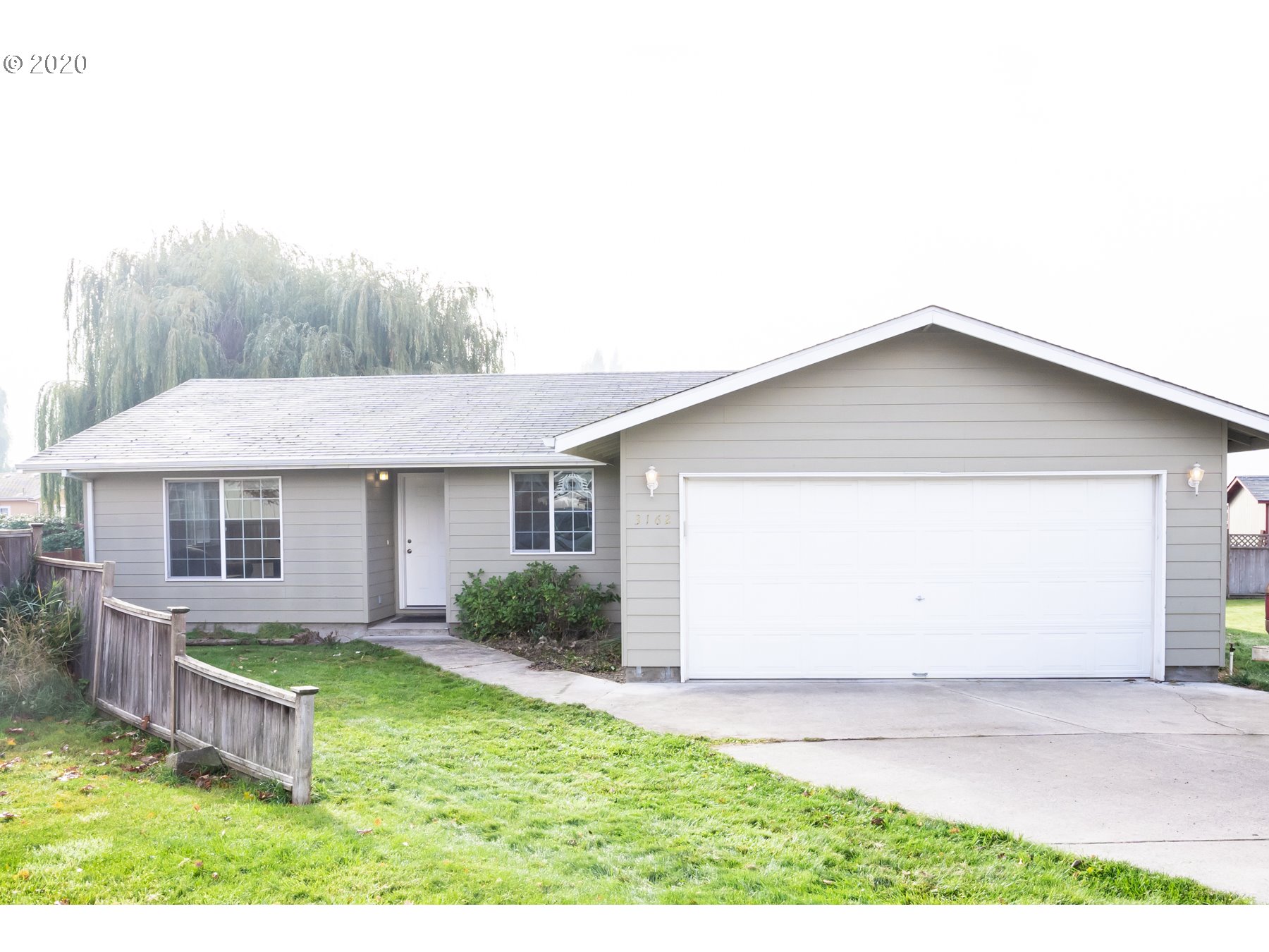 3162 Midway Road Hood River, OR 97031 - Photo 1 of 28 Gallery Image 1