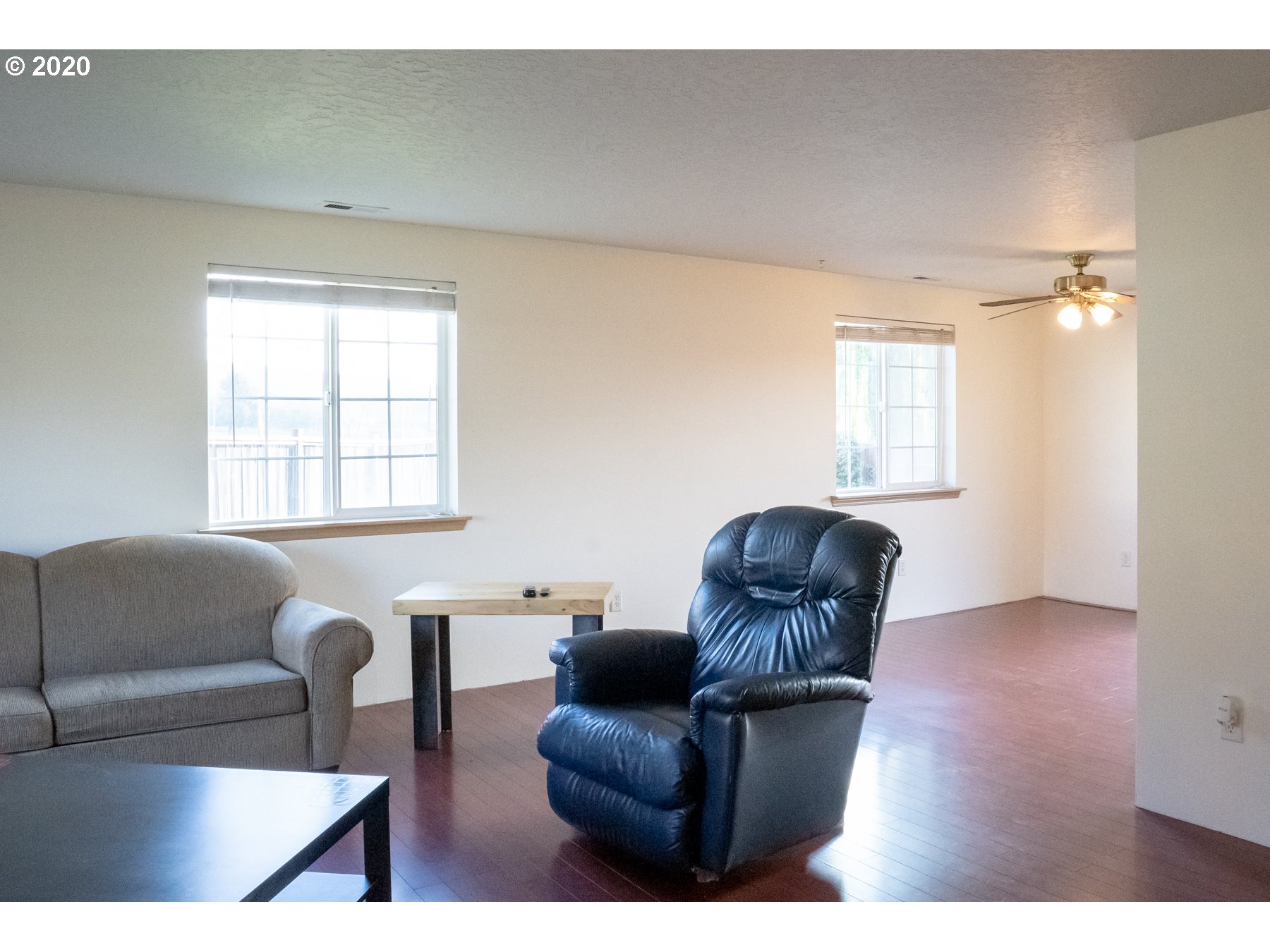 3162 Midway Road Hood River, OR 97031 - Photo 7 of 28 Gallery Image 7