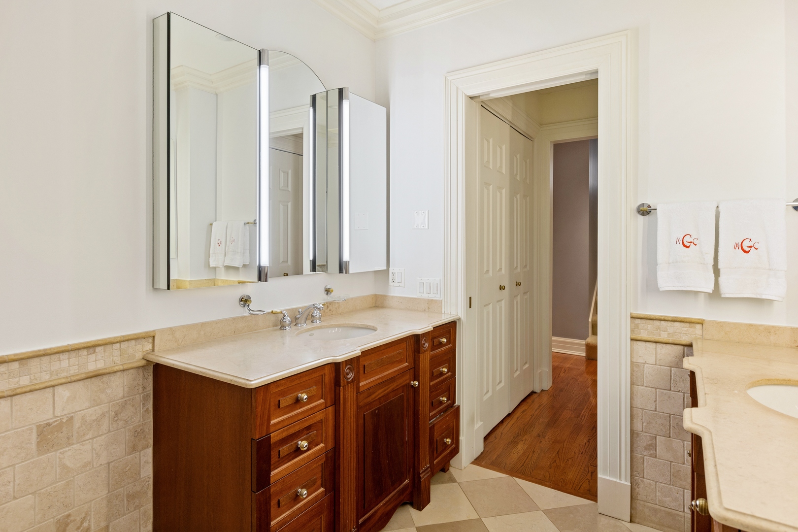 49 East Division Street Chicago, IL 60611 - Photo 17 of 23