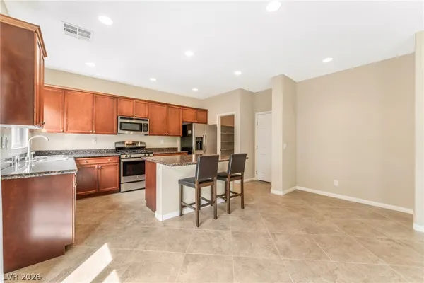 $2,195 | 10749 Cather Avenue, Las Vegas, NV 89166