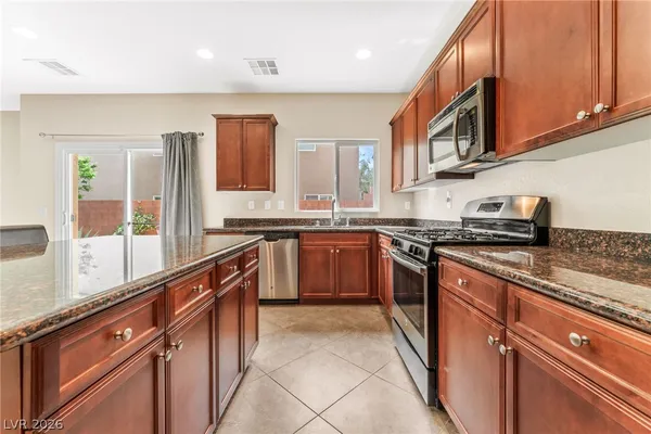 $2,195 | 10749 Cather Avenue, Las Vegas, NV 89166