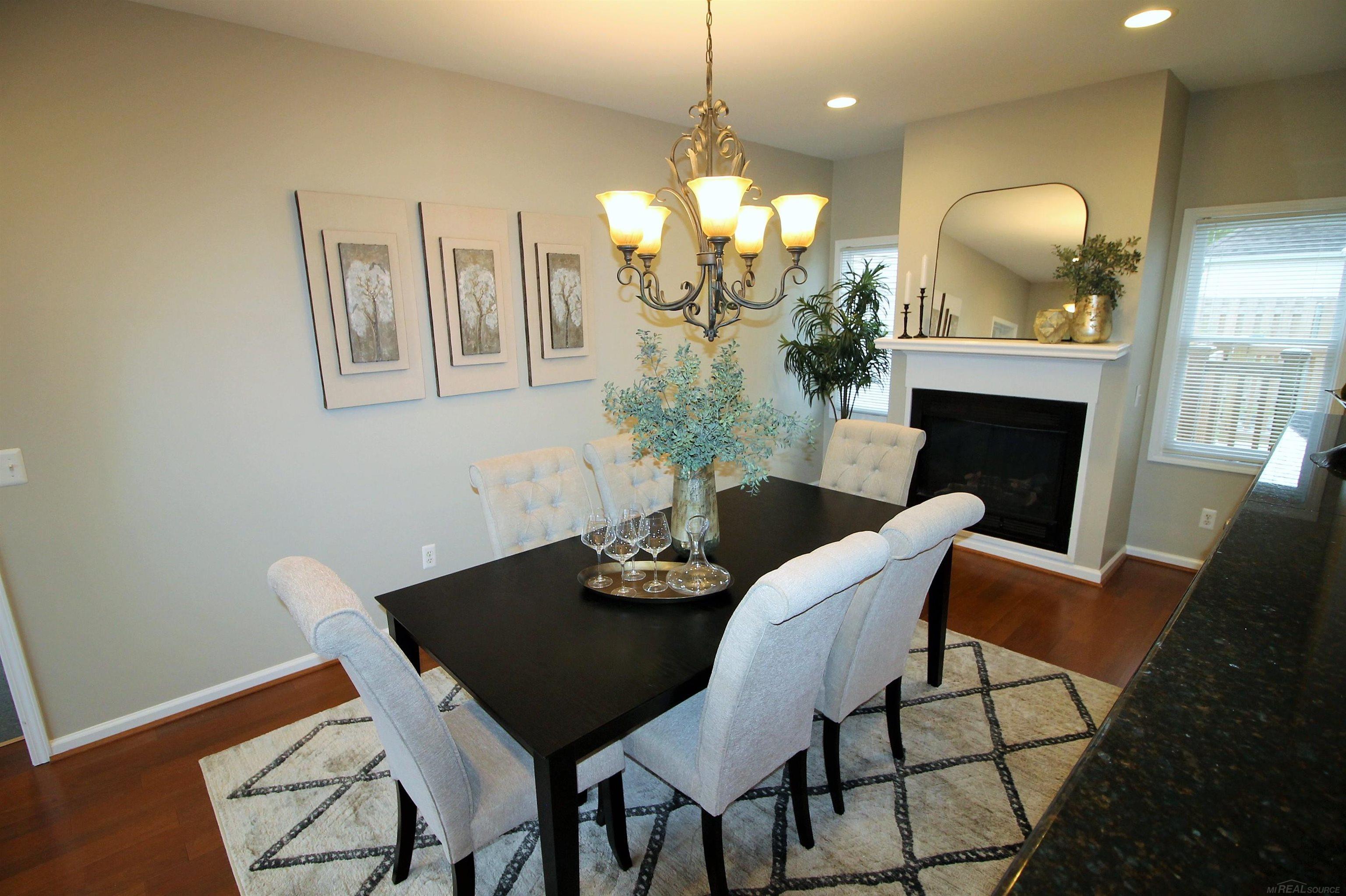 1424 Torrey Road Grosse Pointe Woods, MI 48236 - Photo 15 of 54