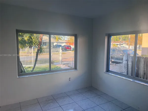 $2,900 | 3090 Northwest 29th Street, Unit A, Miami, FL 33142