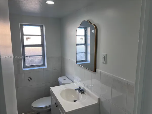 $2,900 | 3090 Northwest 29th Street, Unit A, Miami, FL 33142