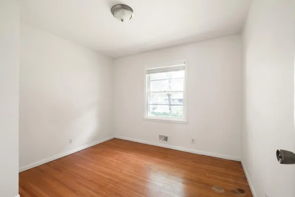 $2,795 | 3825 Ewing Avenue South, Minneapolis, MN 55410