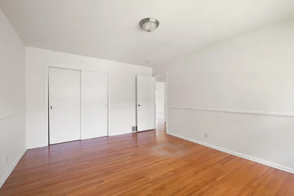 $2,795 | 3825 Ewing Avenue South, Minneapolis, MN 55410