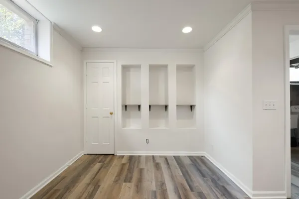 $2,795 | 3825 Ewing Avenue South, Minneapolis, MN 55410