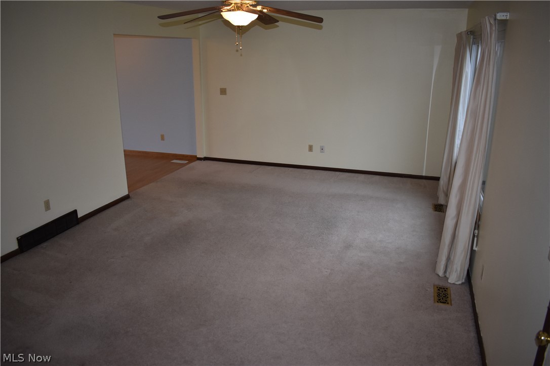 38366 Beachview Road Willoughby, OH 44094 - Photo 7 of 20 Gallery Image 7