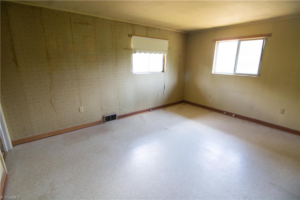 696 Jack Jowers Road Lexington, NC 27295 - Photo 15 of 17 Gallery Image 15