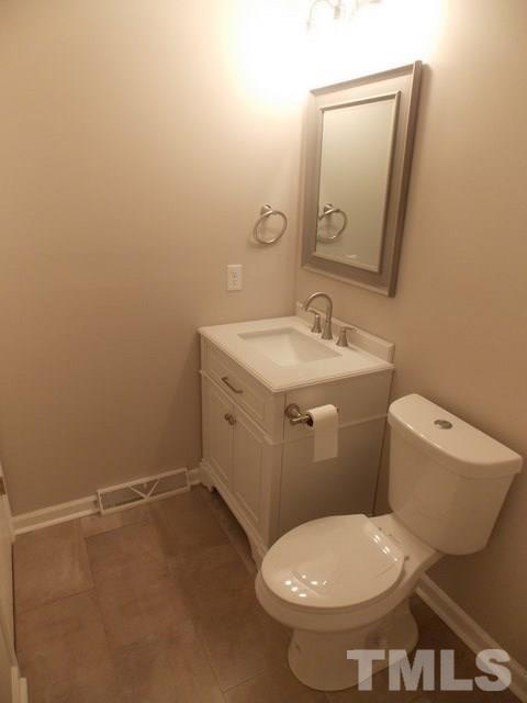 2835 Oak Ridge Court Raleigh, NC 27603 - Photo 8 of 15 Gallery Image 8