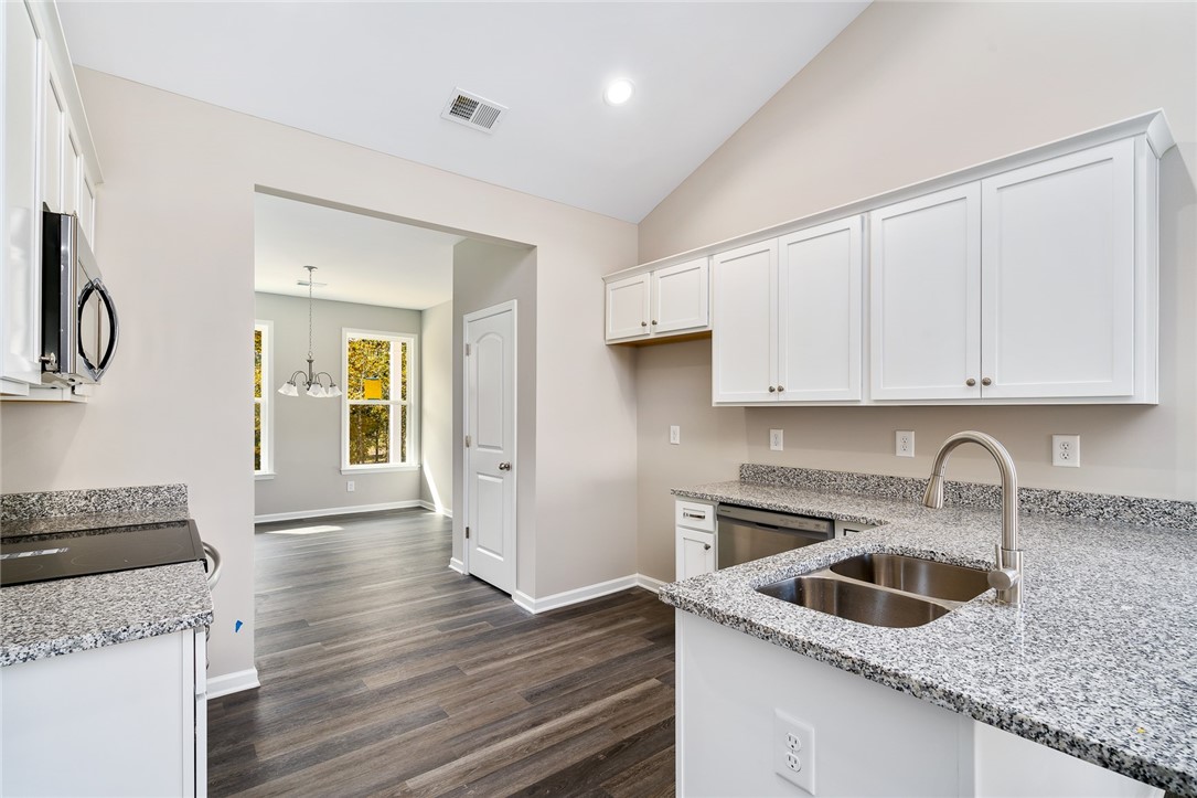103 Quiet Way Anderson, SC 29626 - Photo 8 of 35 Gallery Image 8