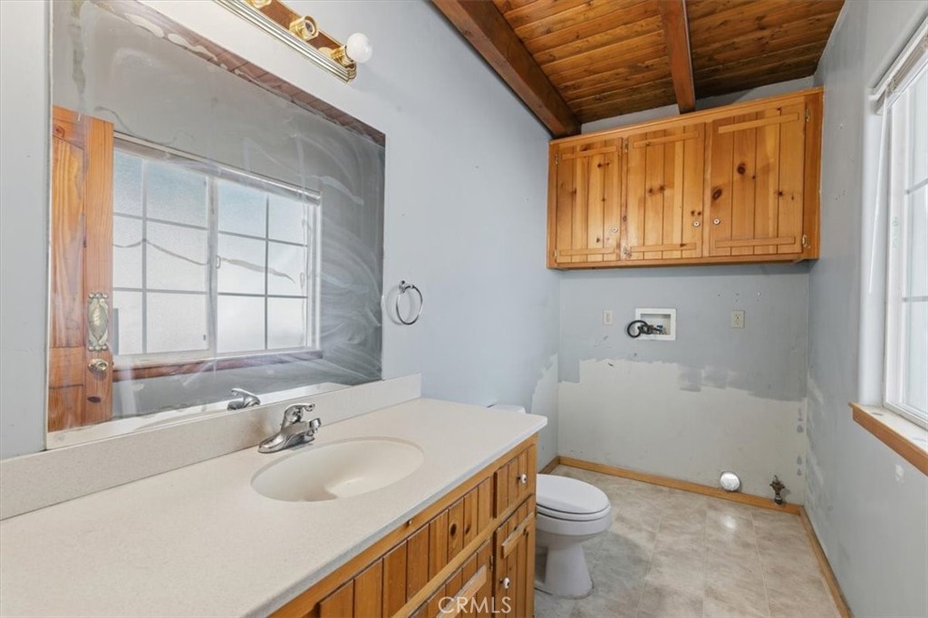 107 Pine Ridge Road Crestline, CA 92325 - Photo 24 of 38 Gallery Image 24