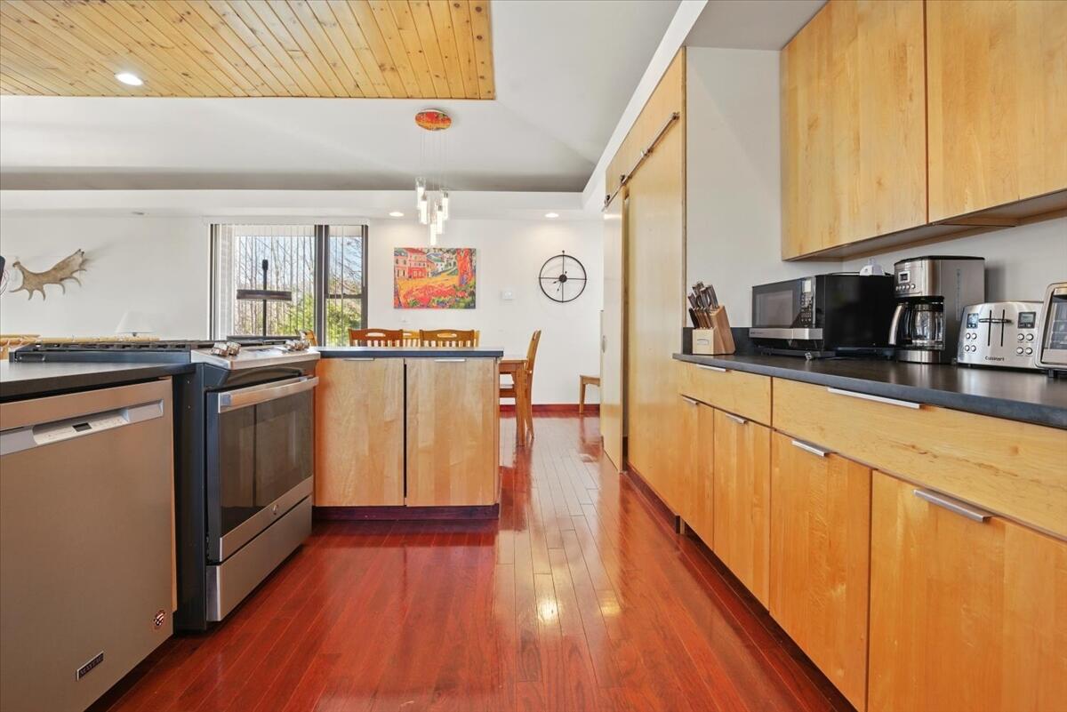 36 Mountain Valley Road Bethel, ME 04217 - Photo 26 of 99 026-2_kitchen_b