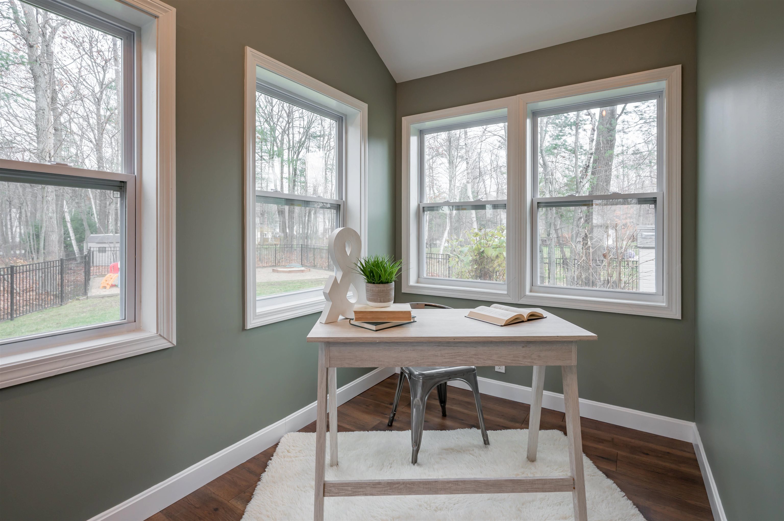 34 Lindsay Road Hooksett, NH 03106 - Photo 17 of 52 Gallery Image 17